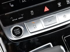 2021 55 TFSI Выбранный динамический тип 2021 55 TFSI Selected Dynamic Type Фото 39 из 597