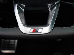 2021 55 TFSI Night Rider, ограниченная серия 2021 55 TFSI Night Rider Limited Edition Фото 234 из 597