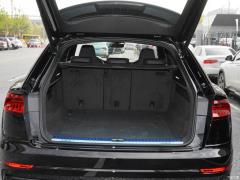 2021 55 TFSI Night Rider, ограниченная серия 2021 55 TFSI Night Rider Limited Edition Фото 591 из 597