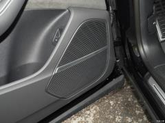 2021 55 TFSI Night Rider, ограниченная серия 2021 55 TFSI Night Rider Limited Edition Фото 550 из 597