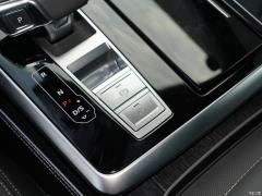 2021 55 TFSI Night Rider, ограниченная серия 2021 55 TFSI Night Rider Limited Edition Фото 271 из 597