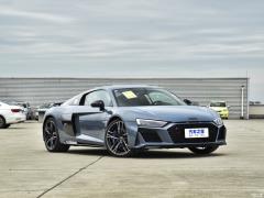 2021 V10 Coupe производительность 2021 V10 Coupe performance Фото 3 из 62