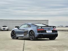 2021 V10 Coupe производительность 2021 V10 Coupe performance Фото 5 из 62