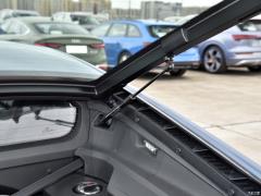 2021 V10 Coupe производительность 2021 V10 Coupe performance Фото 57 из 62