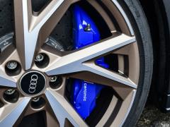 2021 V10 Coupe Performance Коллекционное издание 2021 V10 Coupe performance Collector's Edition Фото 44 из 86