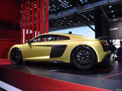 2021 V10 Coupe производительность 2021 V10 Coupe performance Фото 5 из 50