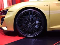 2021 V10 Coupe производительность 2021 V10 Coupe performance Фото 12 из 50