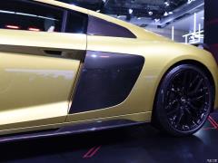 2021 V10 Coupe производительность 2021 V10 Coupe performance Фото 39 из 50