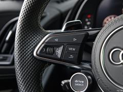 2021 V10 Coupe Performance Коллекционное издание 2021 V10 Coupe performance Collector's Edition Фото 14 из 99