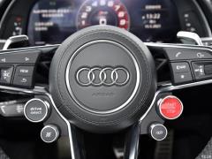 2021 V10 Coupe производительность 2021 V10 Coupe performance Фото 17 из 91