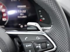 2021 V10 Coupe производительность 2021 V10 Coupe performance Фото 22 из 91