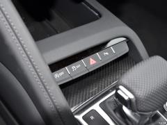 2021 V10 Coupe производительность 2021 V10 Coupe performance Фото 32 из 91