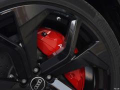 2021 RS Q8 4.0T Premium Edition 2021 RS Q8 4.0T Premium Edition Фото 32 из 55