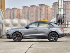 Фото Audi RS Q8 