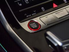 2021 RS Q8 4.0T Premium Edition 2021 RS Q8 4.0T Premium Edition Фото 26 из 76