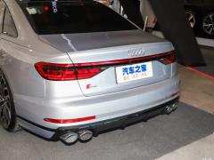 2021 S8L 4.0TFSI quattro 2021 S8L 4.0TFSI quattro Фото 38 из 49