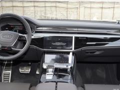 Фото Audi S8 (D5)