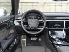 Фото Audi S8 (D5)