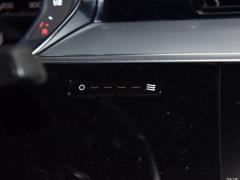 2021 S8L 4.0TFSI quattro 2021 S8L 4.0TFSI quattro Фото 28 из 109