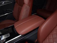 2021 S8L 4.0TFSI quattro 2021 S8L 4.0TFSI quattro Фото 70 из 109