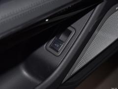 2021 S8L 4.0TFSI quattro 2021 S8L 4.0TFSI quattro Фото 62 из 109