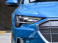 55 quattro Global Limited Edition 1 2019 года 2019 55 quattro Global Limited Edition Edition 1 Фото 20 из 66