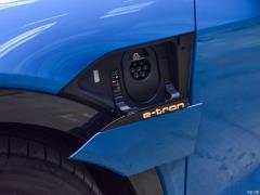 55 quattro Global Limited Edition 1 2019 года 2019 55 quattro Global Limited Edition Edition 1 Фото 35 из 66