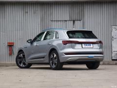 Техническая модель 55 quattro 2019 года 2019 55 quattro technical model Фото 5 из 74