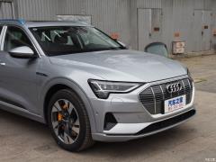 Техническая модель 55 quattro 2019 года 2019 55 quattro technical model Фото 19 из 74
