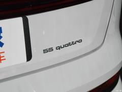 Модель 55 quattro 2019 года 2019 55 quattro fashion model Фото 34 из 44