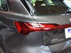 Техническая модель 55 quattro 2019 года 2019 55 quattro technical model Фото 39 из 53