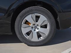 Модель 55 quattro 2019 года 2019 55 quattro fashion model Фото 31 из 47