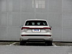 Эксклюзив 55 quattro 2019 года 2019 55 quattro exclusive Фото 7 из 145