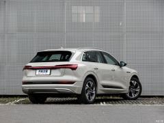 Эксклюзив 55 quattro 2019 года 2019 55 quattro exclusive Фото 8 из 145