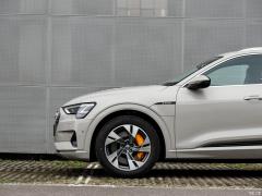 Эксклюзив 55 quattro 2019 года 2019 55 quattro exclusive Фото 45 из 145