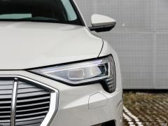 Эксклюзив 55 quattro 2019 года 2019 55 quattro exclusive Фото 33 из 145