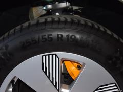Модель 55 quattro 2019 года 2019 55 quattro fashion model Фото 111 из 145