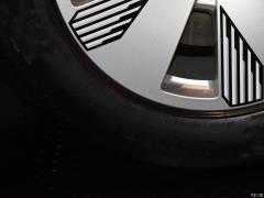 Модель 55 quattro 2019 года 2019 55 quattro fashion model Фото 32 из 45
