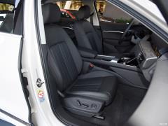 Модель 55 quattro 2019 года 2019 55 quattro fashion model Фото 196 из 334