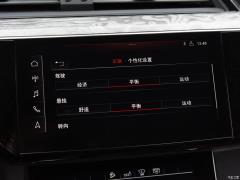 Эксклюзив 55 quattro 2019 года 2019 55 quattro exclusive Фото 47 из 214