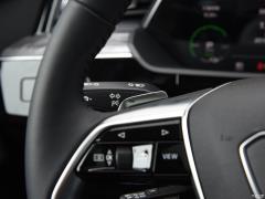 Эксклюзив 55 quattro 2019 года 2019 55 quattro exclusive Фото 33 из 214