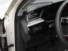 Эксклюзив 55 quattro 2019 года 2019 55 quattro exclusive Фото 6 из 214