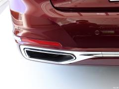 Рестайлинг 740Li xDrive Huacai Custom Limited Edition 2019 года 2019 facelift 740Li xDrive Huacai customized limited edition Фото 36 из 45
