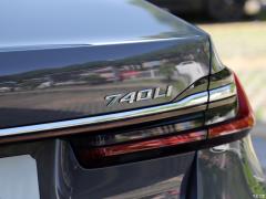 Обновленный спортивный костюм 740Li xDrive Executive M 2019 года 2019 facelifted 740Li xDrive executive M sports suit Фото 63 из 122