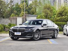 Обновленный представительский роскошный пакет 740Li xDrive 2019 года 2019 facelifted 740Li xDrive executive luxury package Фото 1 из 72