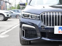 Спортивный костюм 740Li Leading M 2019 с подтяжкой лица 2019 facelift 740Li leading M sports suit Фото 20 из 74