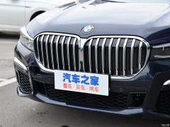 Спортивный костюм 740Li Leading M 2019 с подтяжкой лица 2019 facelift 740Li leading M sports suit Фото 24 из 74