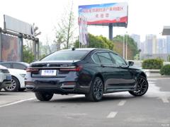 Спортивный костюм 740Li Leading M 2019 с подтяжкой лица 2019 facelift 740Li leading M sports suit Фото 7 из 74