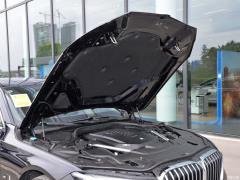 Спортивный костюм 740Li Leading M 2019 с подтяжкой лица 2019 facelift 740Li leading M sports suit Фото 15 из 74