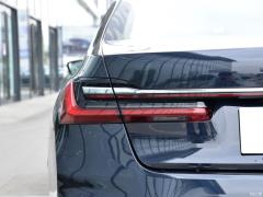 Спортивный костюм 740Li Leading M 2019 с подтяжкой лица 2019 facelift 740Li leading M sports suit Фото 59 из 74